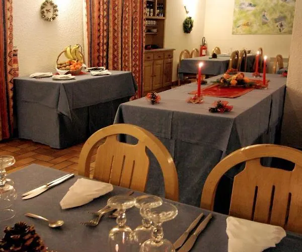 Hotel Jam Session 3*